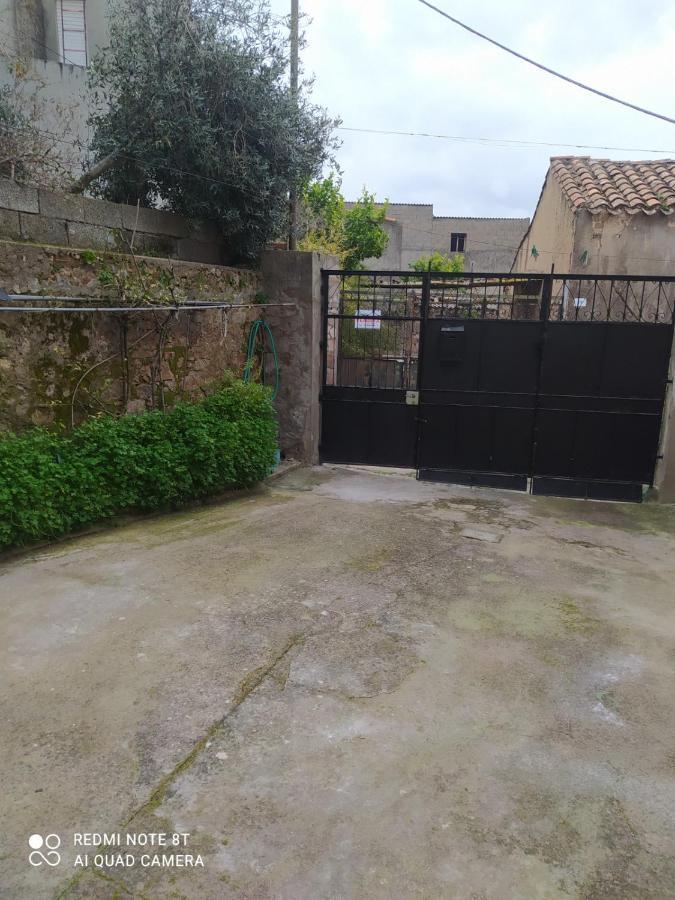 Appartamento In Casa Con Cortili Ad Arbus - Sardegna Exterior photo